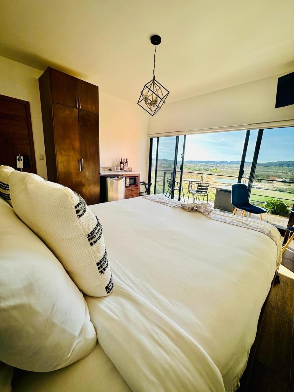Siempre Valle Hotel Boutique Valle de Guadalupe Eksteriør bilde