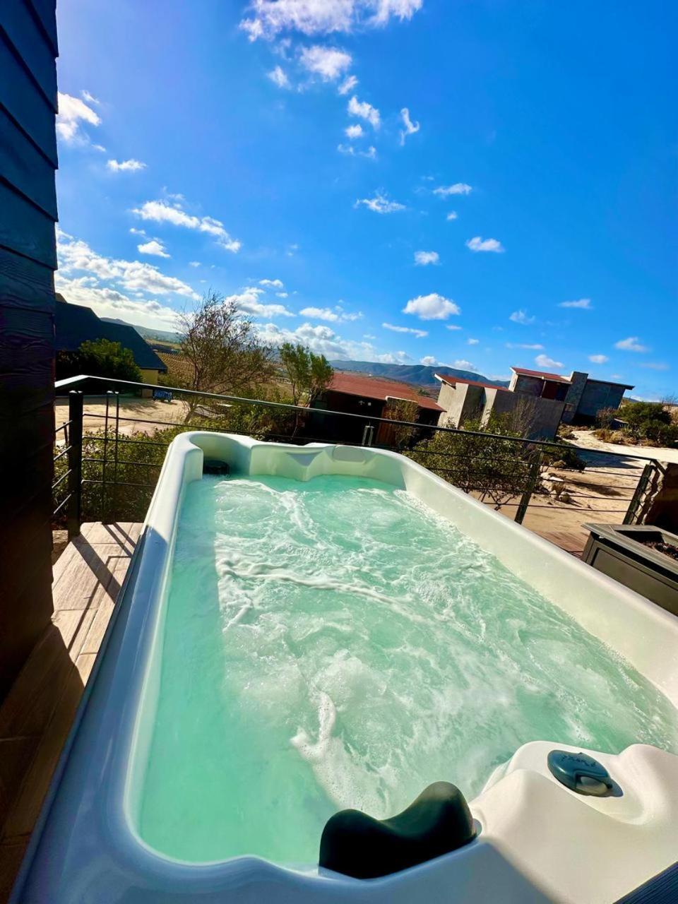 Siempre Valle Hotel Boutique Valle de Guadalupe Eksteriør bilde